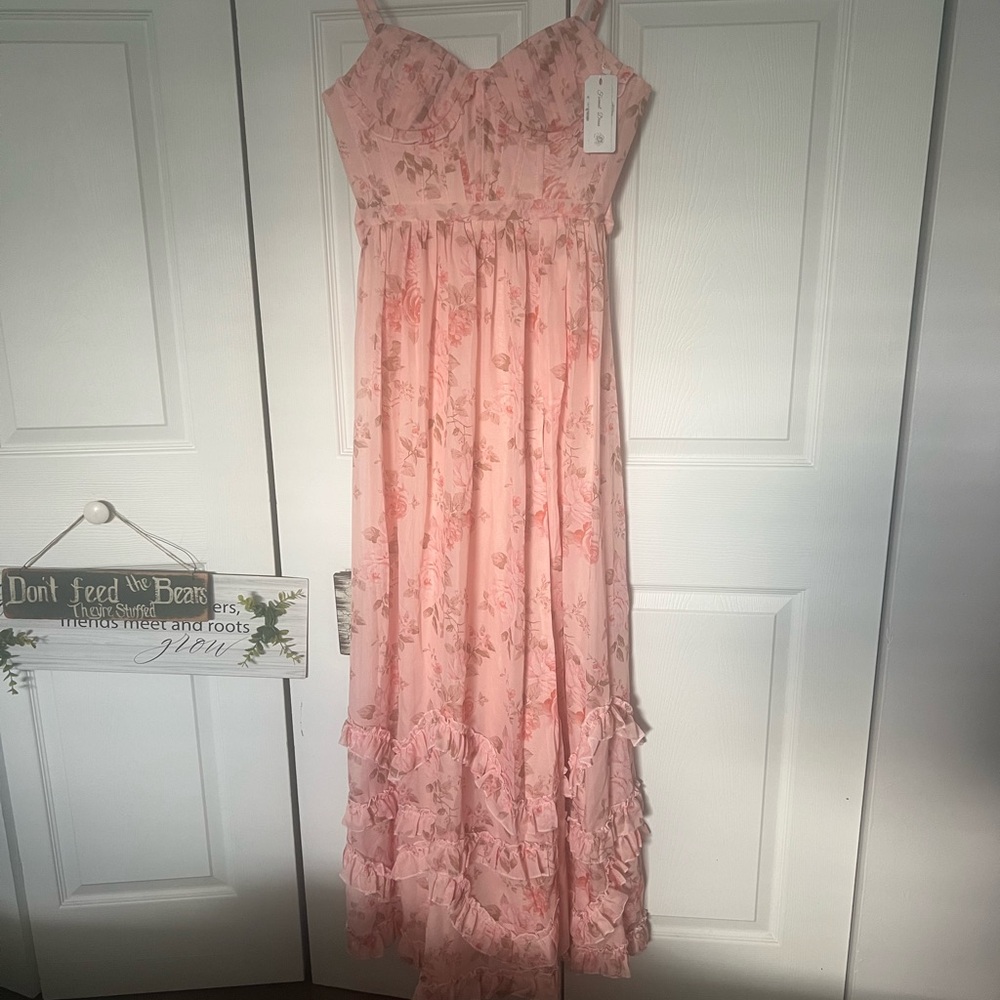 Floral Pink Maxi Dress - Picture 4 of 9